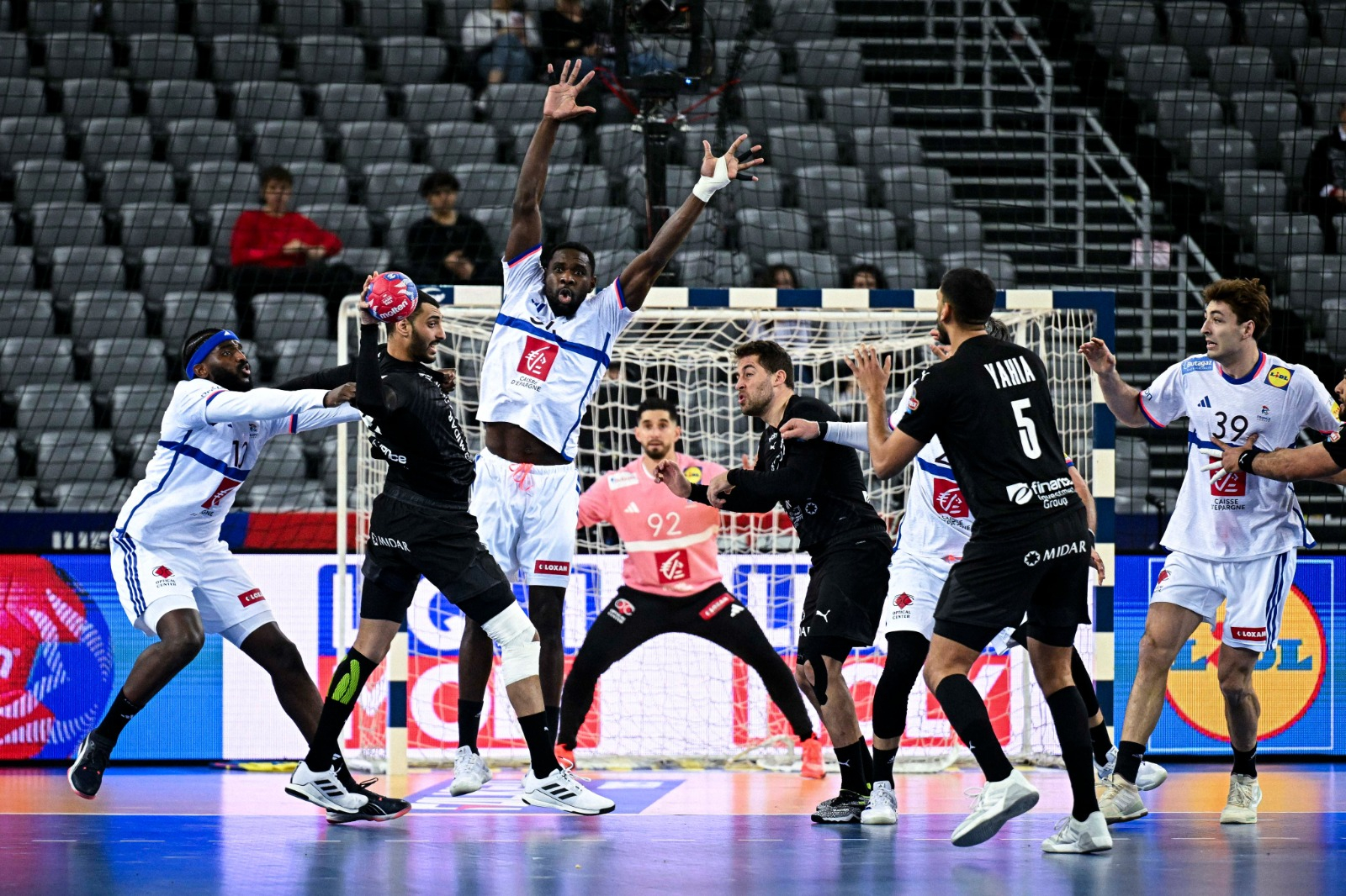 الشبكة نيوز : سيف الدرع أفضل لاعب في مباراة مصر وفرنسا بمونديال اليد